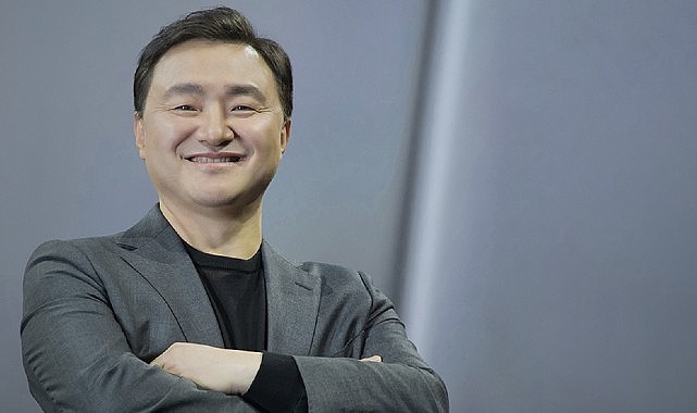 Samsung Electronics Mobil Dünya Başkanı ve CEO’su TM Roh: ”Mobil Yapay Zeka Çağına Hoş Geldiniz”
