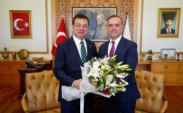 Ekrem İmamoğlu, Sancaktepe Belediye Başkanı Alper Yeğin’i makamında tebrik etti